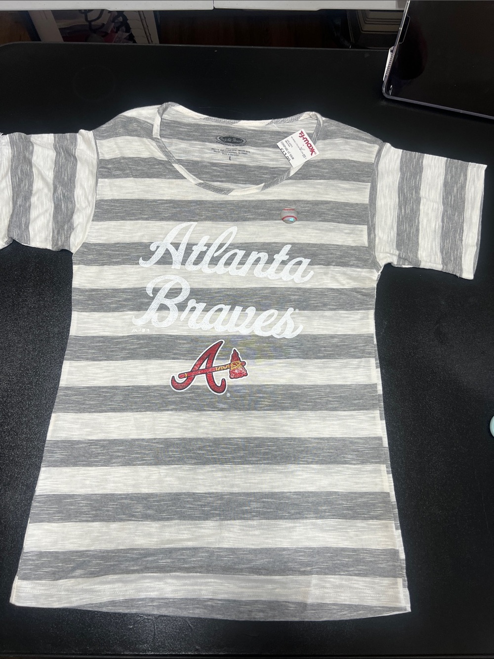 Majestic Atlanta Braves Gray & White Striped Kids Tee